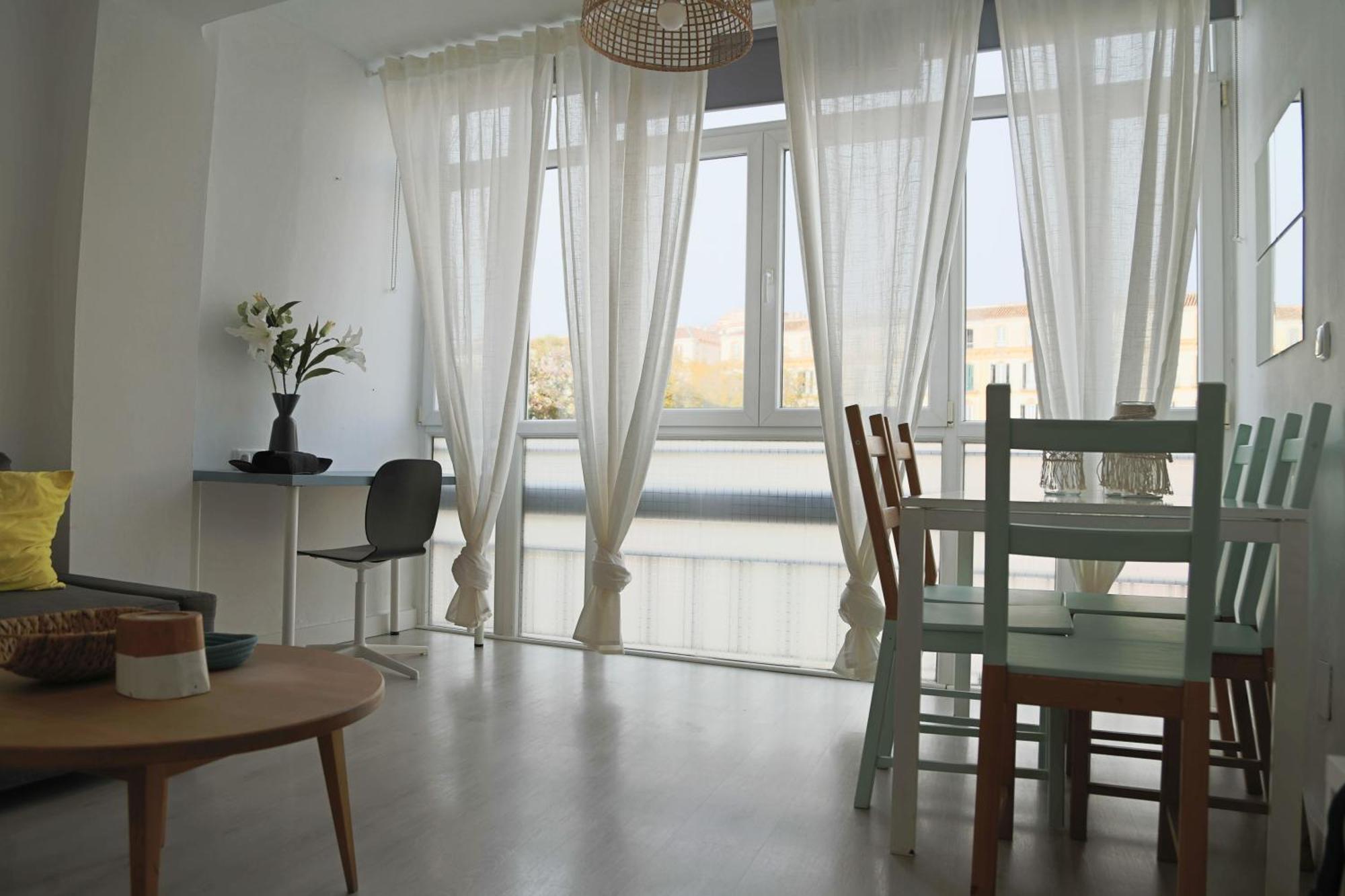 Apartamento En La Merced マラガ エクステリア 写真