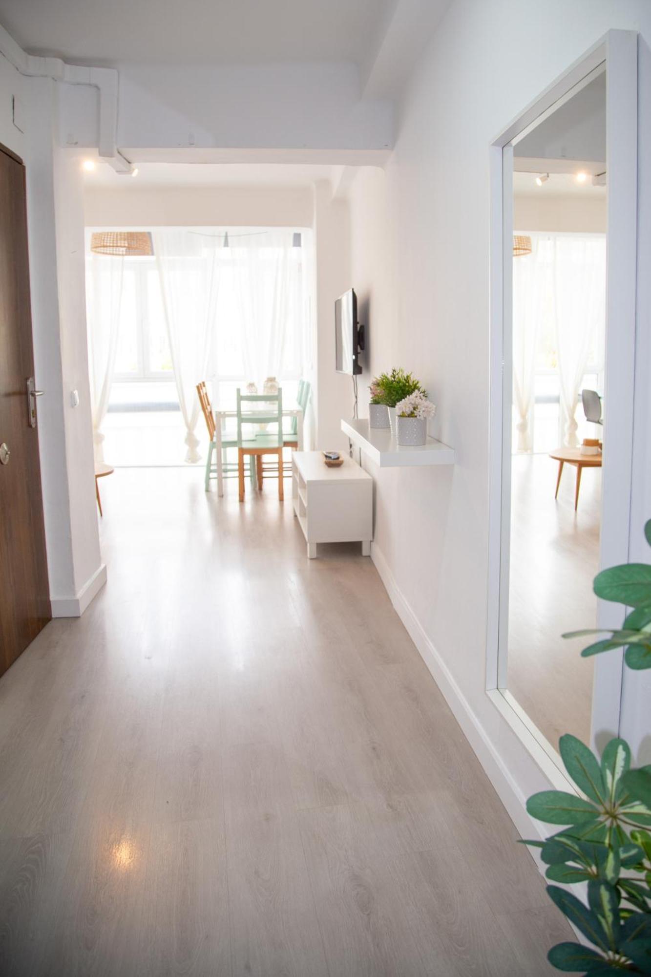 Apartamento En La Merced マラガ エクステリア 写真